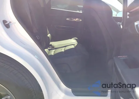 2026 Genesis Gv70 2.5T из США, поврежденный, VIN KMUMADTB3TU255996